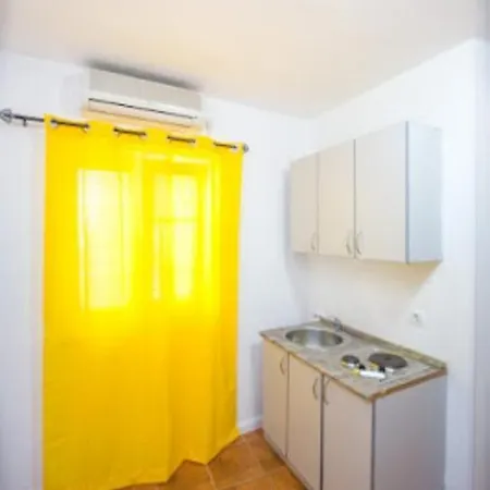 Vila Lazovic * Budva
