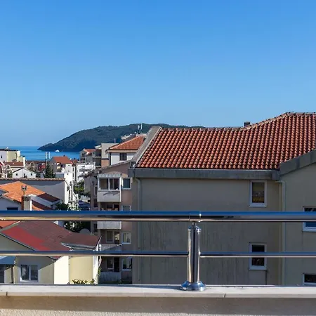 Vila Lazovic Budva