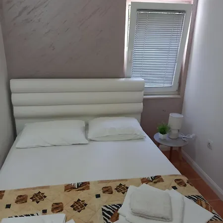 Vila Lazovic Budva
