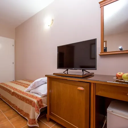 Vila Lazovic Casa de hóspedes *